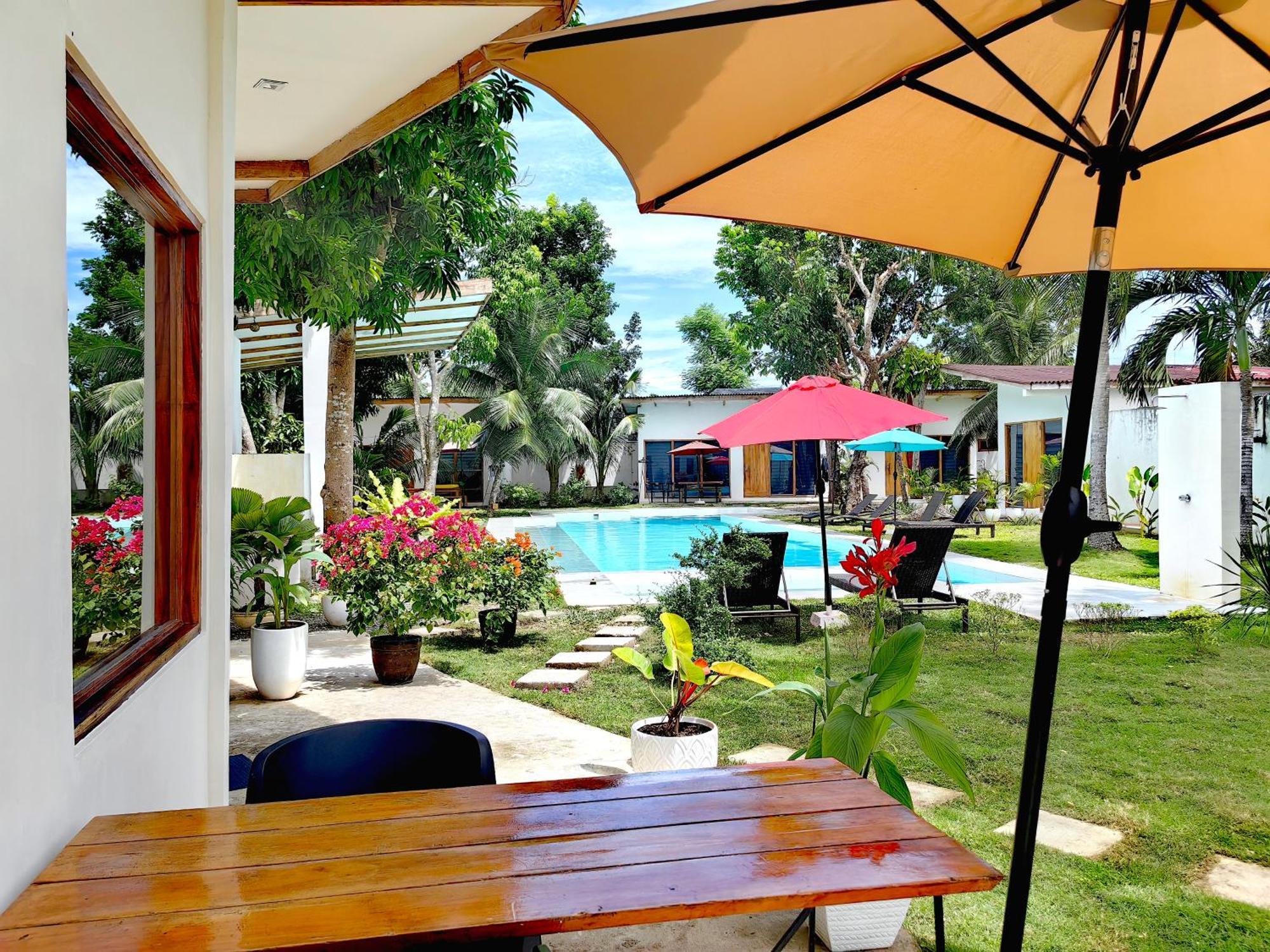 Island World Panglao Exterior foto
