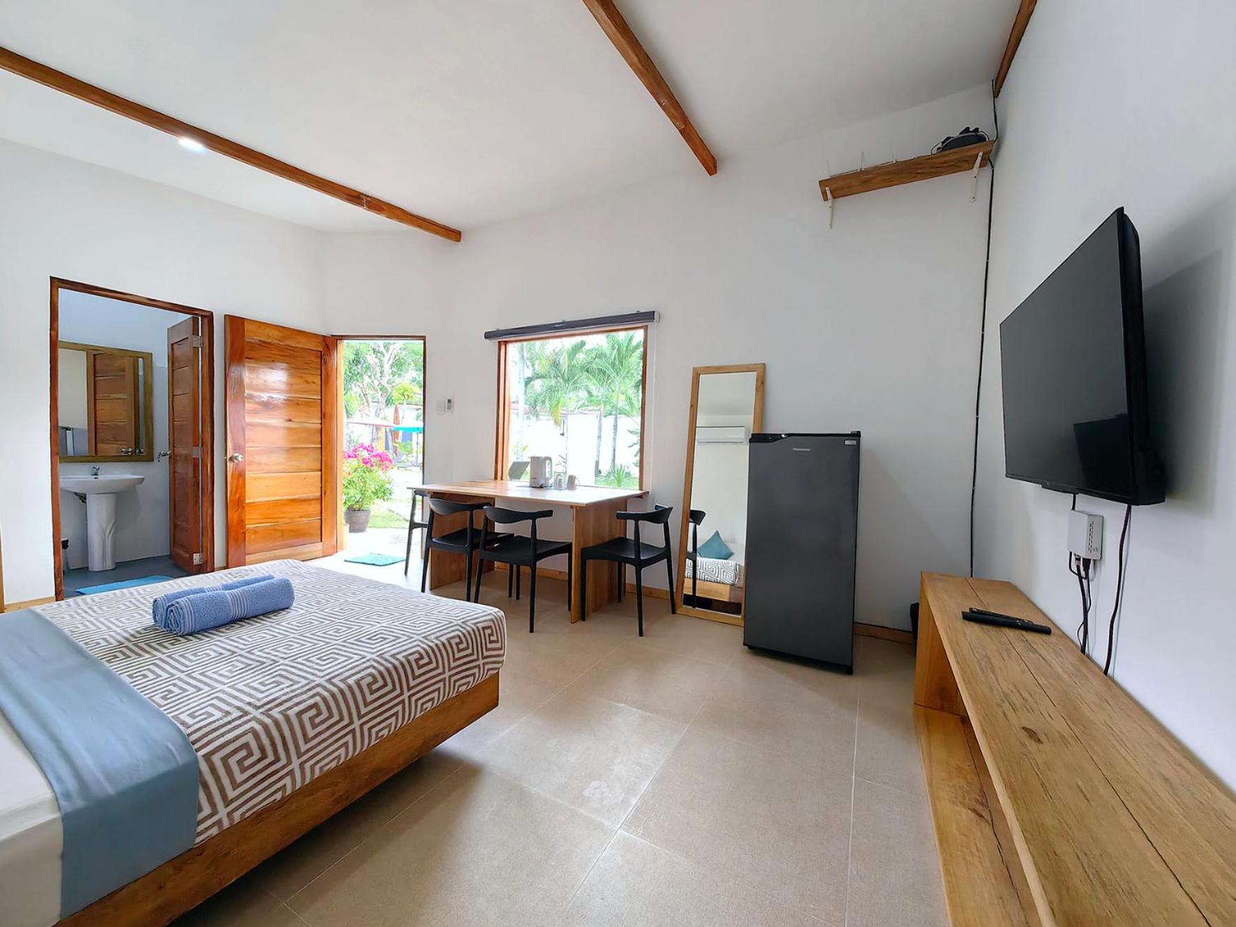Island World Panglao Exterior foto